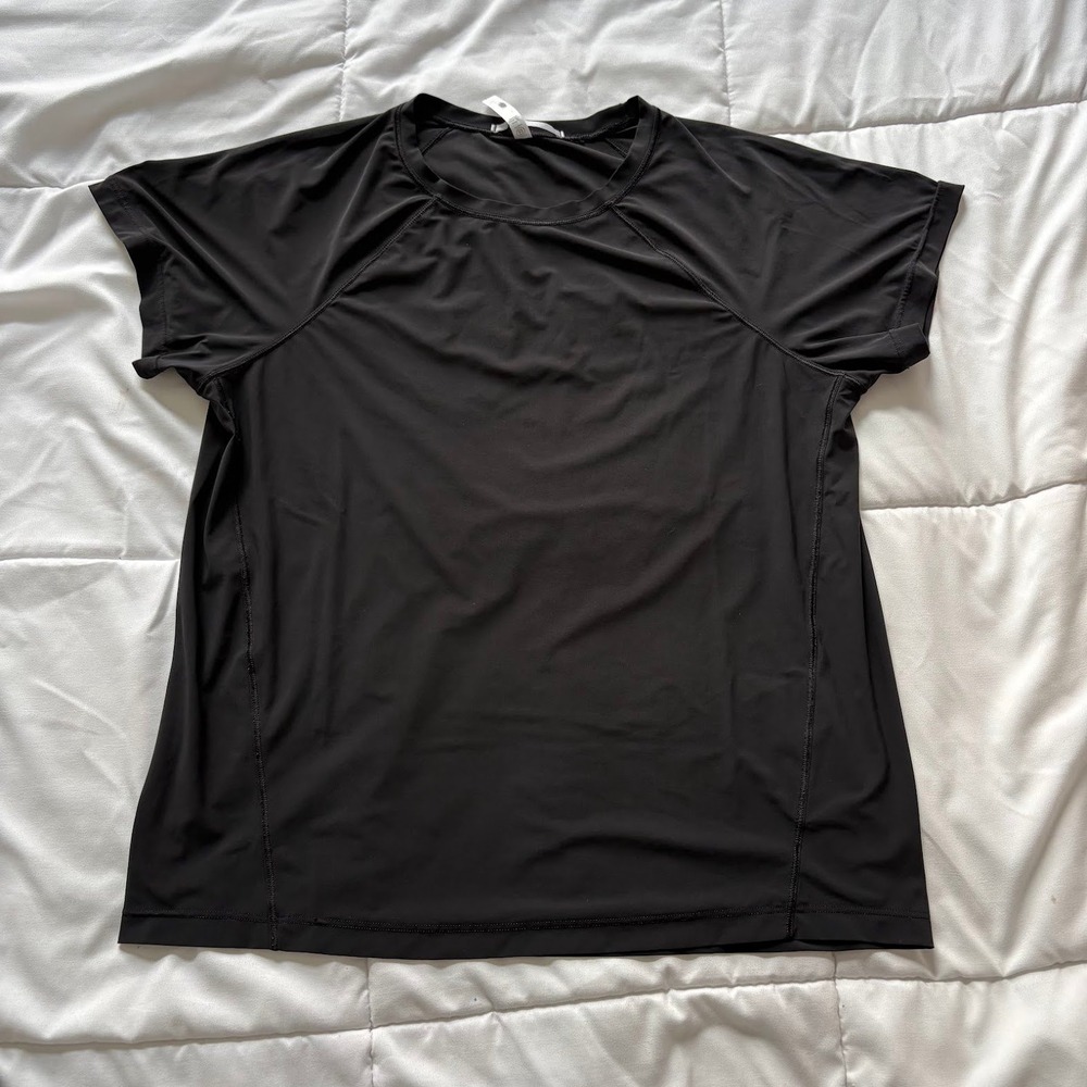 Athleta Black Short Sleeve T Shirt Yoga Top Crew Neck Womens Small Gorpcore